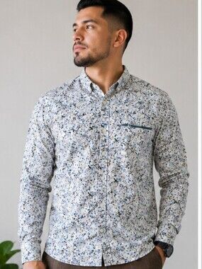 Level Ten Men's Large Blue White Floral Button-Up Shirt